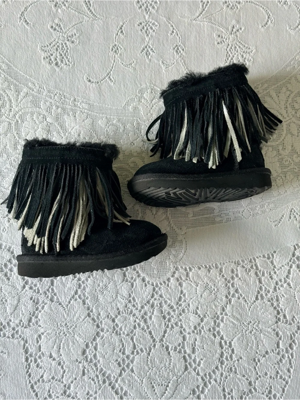 UGG Black Suede Fringe Ankle Boots infant toddler size‎ 8